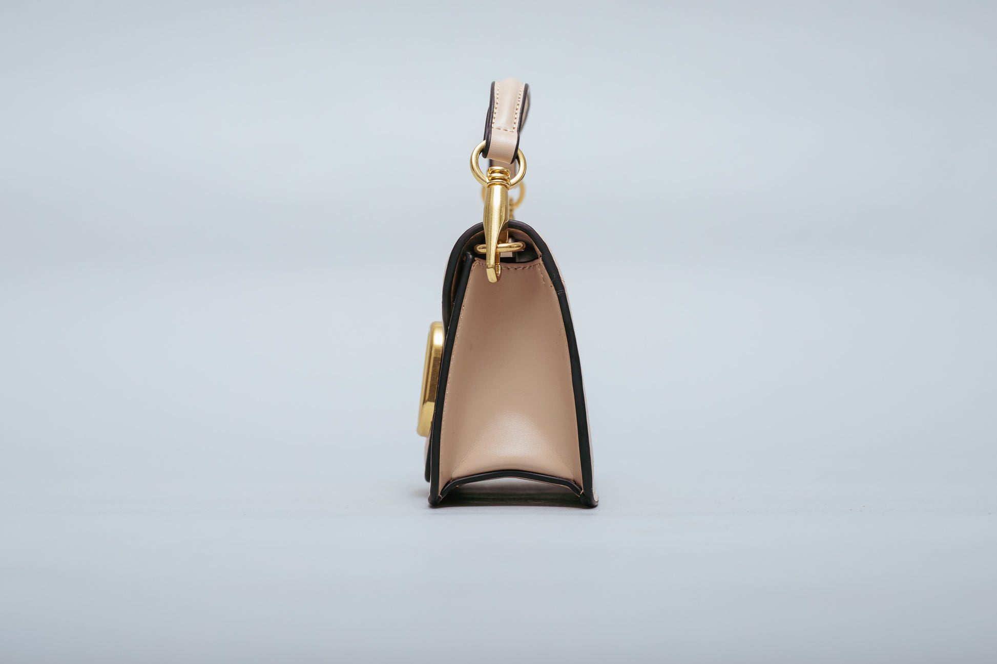 Blush Emblem image 3